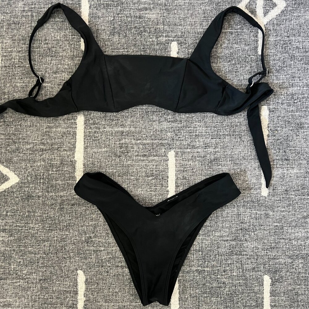 Abercrombie & Fitch Wide-Strap Squareneck Bikini Top and High-Leg Cheeky Bottoms